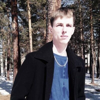  ,   Viktor, 35 ,   