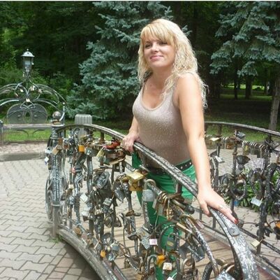  ,   Veronika, 41 ,   ,   , c 