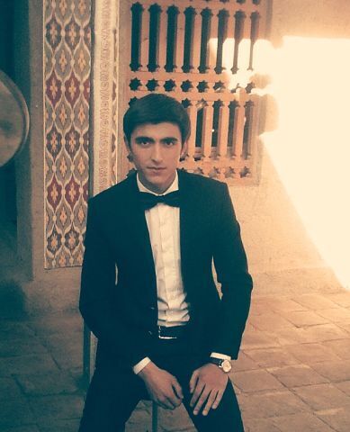  ,   Azizbek, 32 ,   ,   