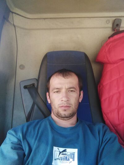  ,   Dostonbek, 33 ,   ,   