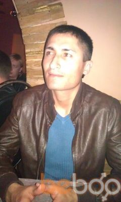  ,   Macho, 42 ,   ,   , c 