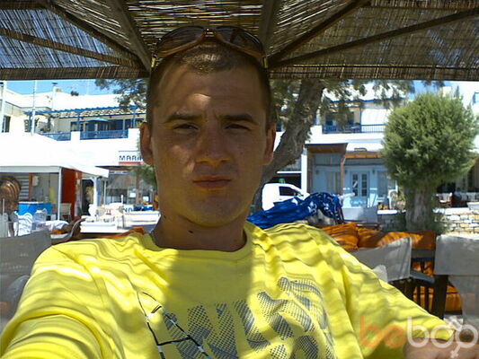 ,   Nikolea, 41 ,  