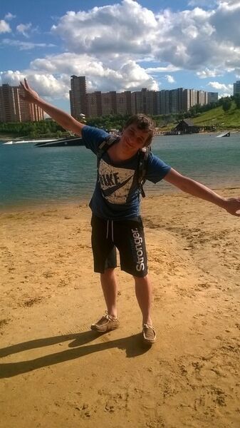  ,   Benis, 32 ,   ,   , c 