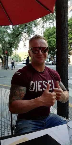  ,   Yury, 39 ,   ,   