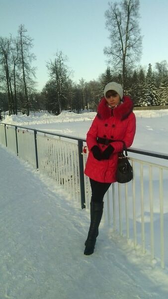 ,   Anna, 36 ,  