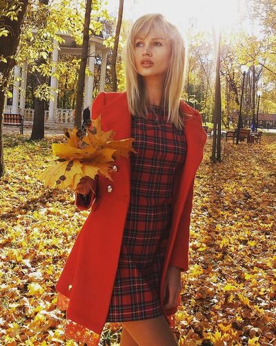  ,   Yuliana, 30 ,   ,   , c 
