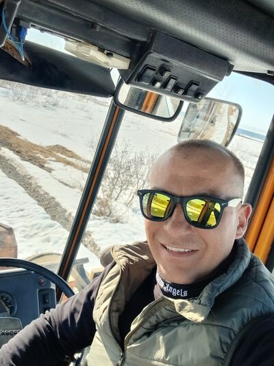  ,   Anton, 39 ,   ,   , c 