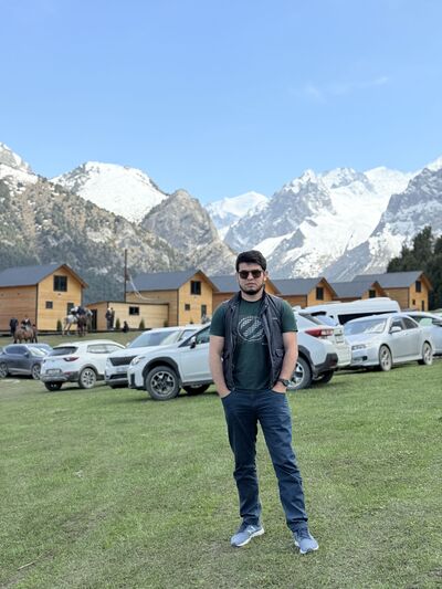  ,   Hasan, 29 ,   ,   