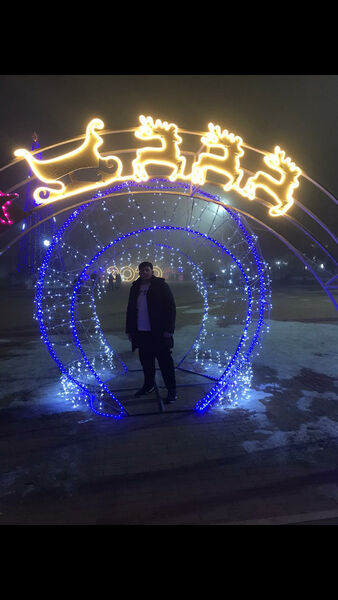 ,   Ayhan, 27 ,   ,   , c , 