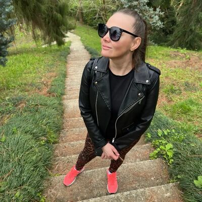  ,   Elena, 39 ,   ,   , c 