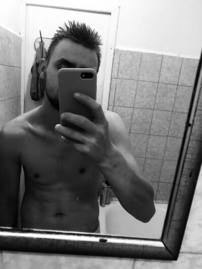  ,   Volodya, 26 ,   ,   
