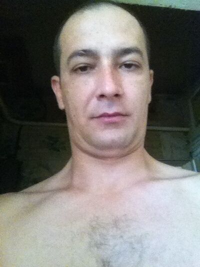  ,   Denis, 45 ,   , 