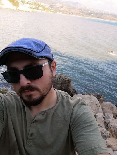  Limassol,   Dimitri, 32 ,   ,   