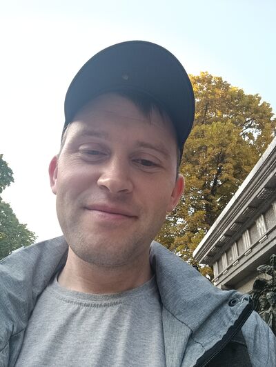  ,   Nikolay, 31 ,   c 