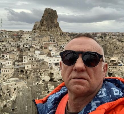  ,   Mark Dave, 59 ,   ,   