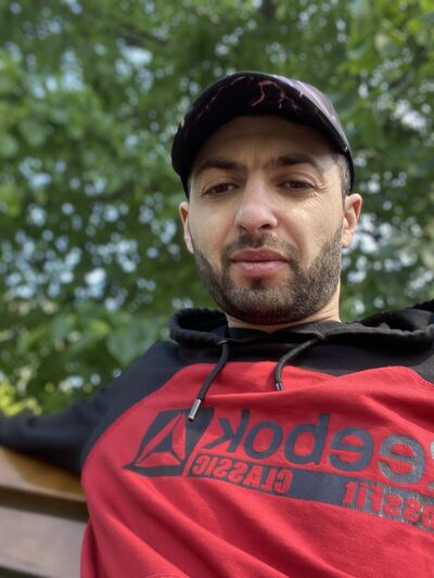  ,   Grigori, 32 ,   ,   