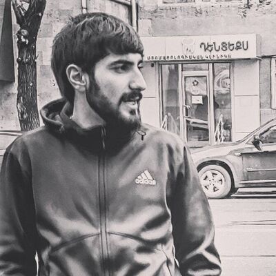  ,   Arman, 28 ,   ,   