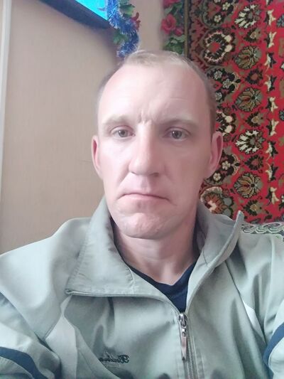  ,   Oleksandr, 42 ,   ,   , c 