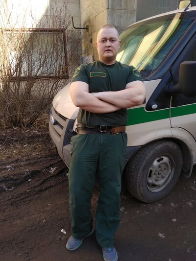  -,   Maksim, 35 ,   ,   , c 