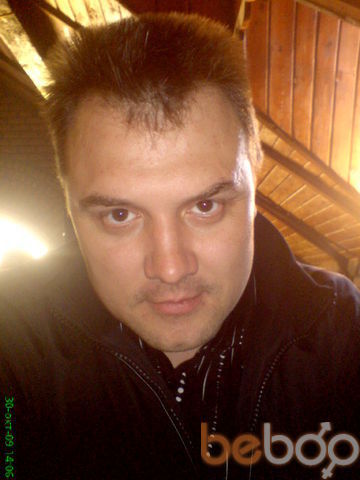 ,   Nikolas, 42 ,  