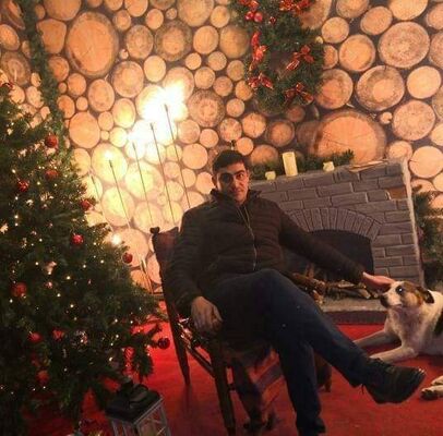  ,   Armen, 37 ,   ,   