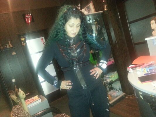  ,   Zhanet, 44 ,   ,   , c 