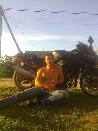  ,   Maksim, 39 ,   ,   