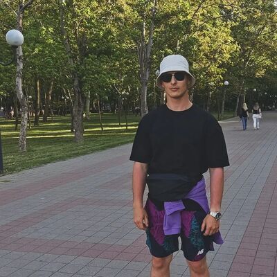  ,   Igor, 28 ,   ,   , c , 