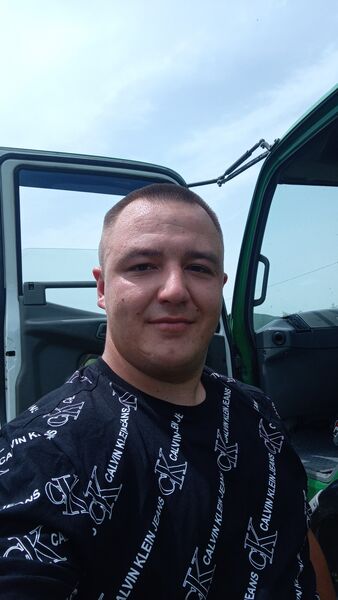  ,   Nikolay, 28 ,   ,   , c , 