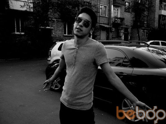  ,   Bayram, 32 ,  