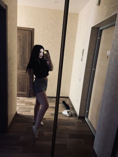  -,   Evgenia, 22 ,   ,   , c , 
