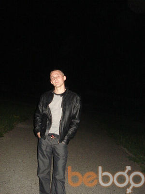  3206215  Andrian, 31 ,    