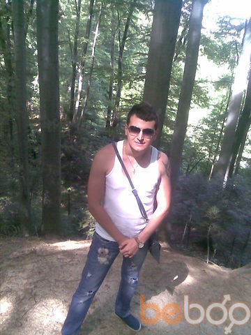  ,   Yura, 40 ,   ,   , c , 