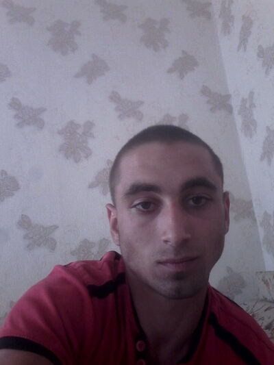  ,   Ziver, 28 ,   