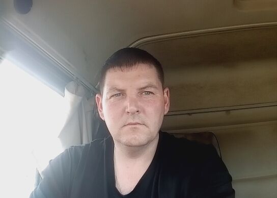 41668905  , 37 ,    