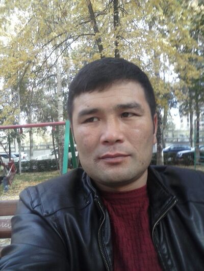  ,   Bakyt, 42 ,  