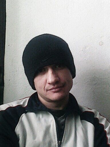  54539195  Alexander, 42 ,    