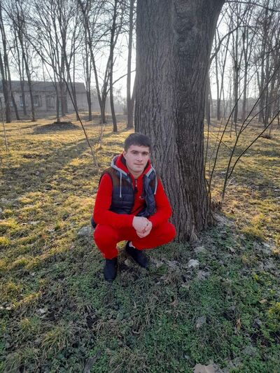  ,   Nikolai, 30 ,   ,   