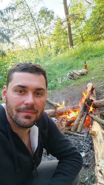  ,   ndrei, 44 ,   ,   
