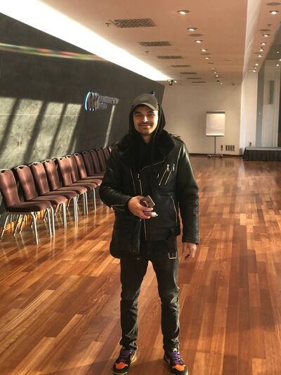  ,   Artur, 26 ,   