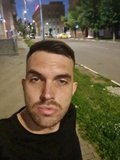  ,   Nikita, 31 ,   ,   