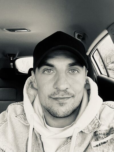  ,   Igor, 35 ,   ,   