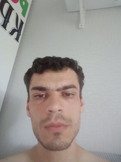  ,   Robert, 28 ,   ,   