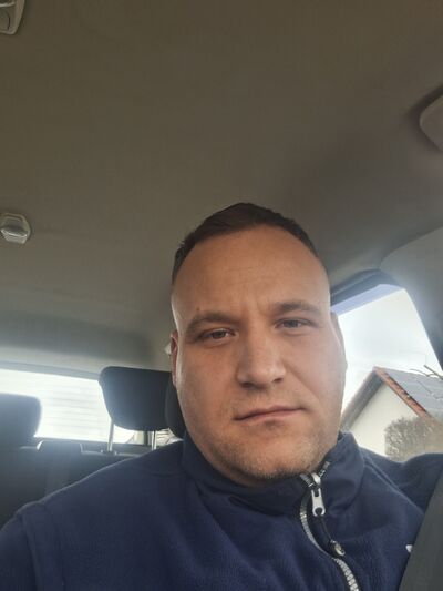  ,   Amar, 34 ,   ,   