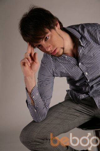  ,   Enzo, 37 ,   ,   , c , 