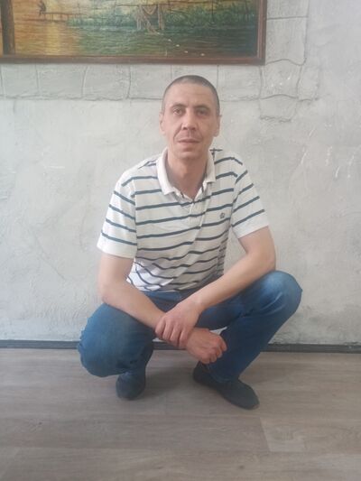  ,   Denis, 40 ,   ,   , c 