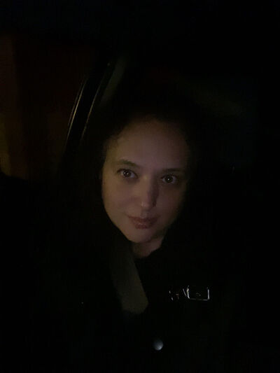  ,   Marina, 45 ,   c 