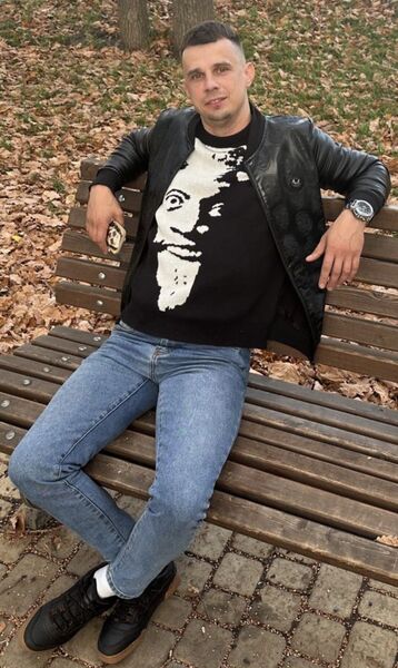  ,   Andrey, 36 ,   