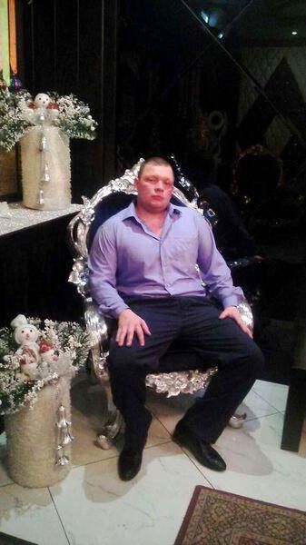  ,   Sergei, 40 ,   ,   , c , 