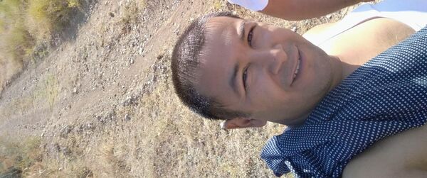  ,   Mansur, 42 ,  
